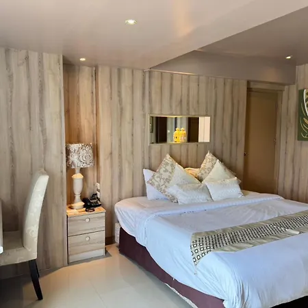 Condo Minium Patong Phuket Exterior foto