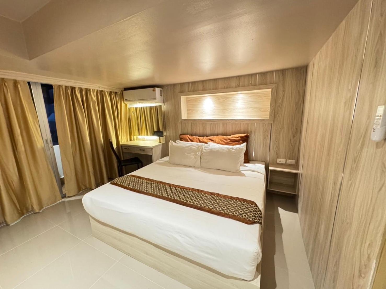 Minium Phuket דירה Patong